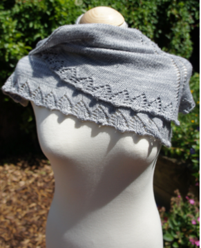 Winter Berry Shawl